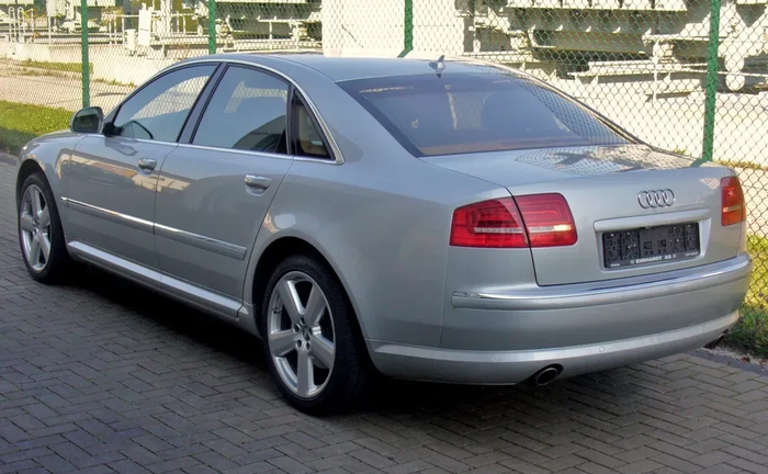 Автовикуп викуп автомобіля на розбір або під відновлення в любому стані Автовикуп викуп автомобіля на розбір або під відновлення в любому стані