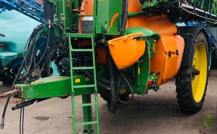 Оприскувач Amazone UX 5200 Super 2009 Оприскувач Amazone UX 5200 Super 2009