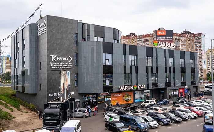 Приміщення 500 м2 в ТЦ Clever Приміщення 500 м2 в ТЦ Clever