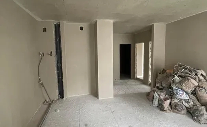 Машинна штукатурка у Львові — гіпсова та цементно-вапняна