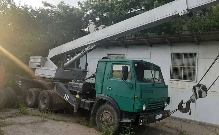 Послуги автокрану 10 т Запоріжжя Послуги автокрану 10 т Запоріжжя