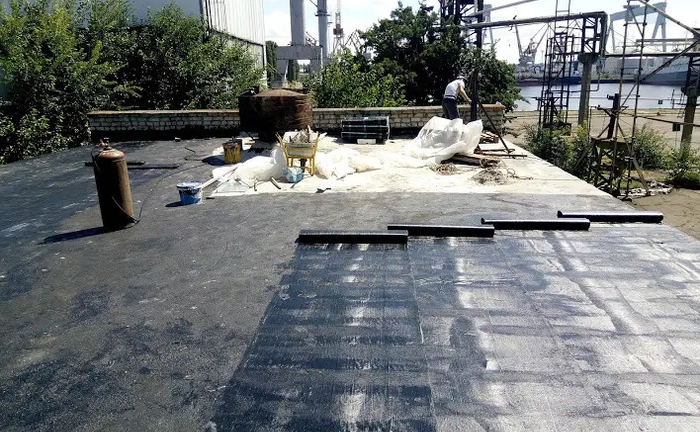 Рулонна покрівля від 150 ₴/кв.м Рулонна покрівля від 150 ₴/кв.м