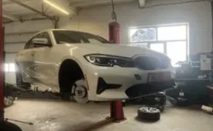 Якісний ремонт авто: від комп’ютерної діагностики до повного технічного обслуговування! Якісний ремонт авто: від комп’ютерної діагностики до повного технічного обслуговування!