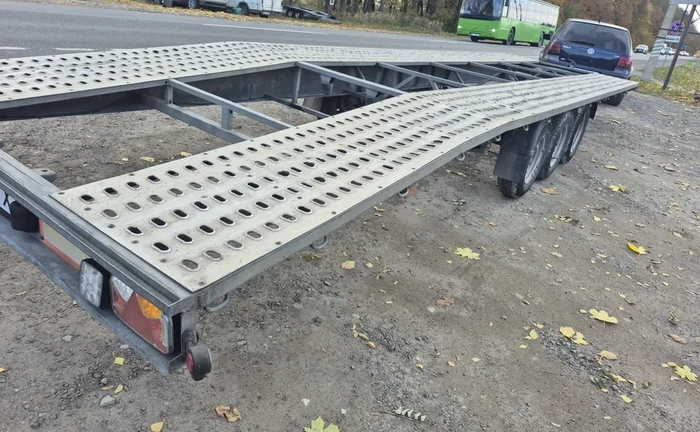 Лафета пательня на 2 авто до 3,5 т