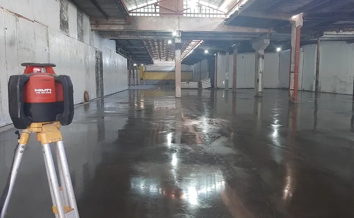 Промислова бетонна підлога під ключ. Бетонні дороги.