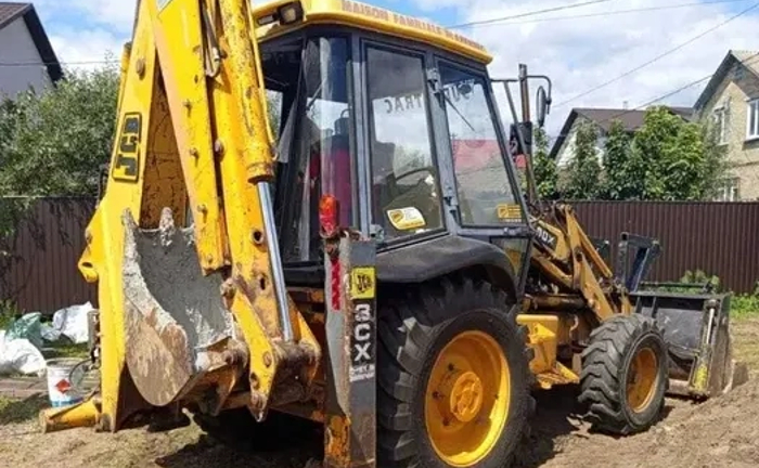Екскаватор - навантажувач JCB 3CХ Екскаватор - навантажувач JCB 3CХ