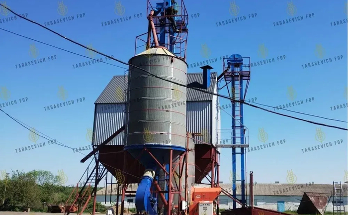 Зерносушильний бункер ОБВ-40/25 + транспортне обладнання "під ключ" Зерносушильний бункер ОБВ-40/25 + транспортне обладнання "під ключ"
