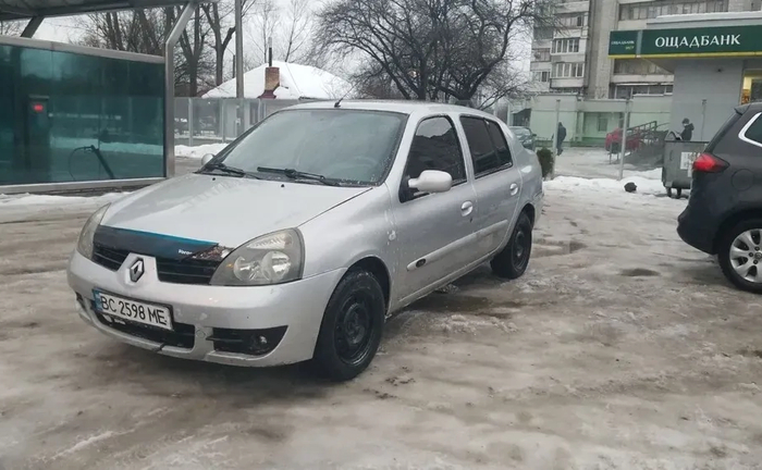 Авто Renault Clio 2006 газ/бензин. Авто Renault Clio 2006 газ/бензин.