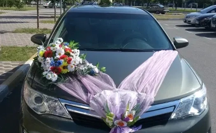 Авто на весілля,фото та відео зйомку у Києві та Київській області Авто на весілля,фото та відео зйомку у Києві та Київській області