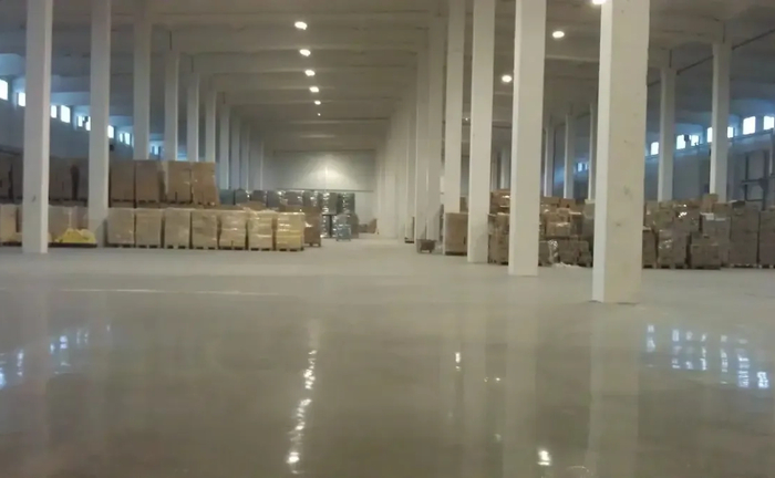 Улаштування підлог для складських приміщень Улаштування підлог для складських приміщень