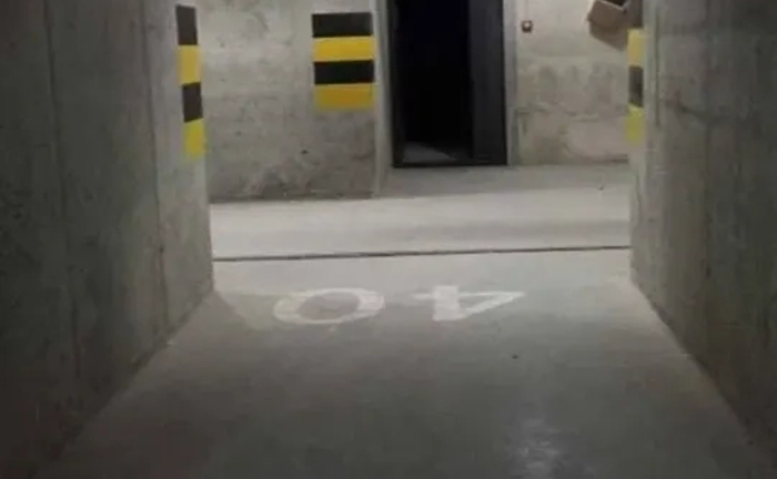 Паркомісце зі швидким та зручним заїздом