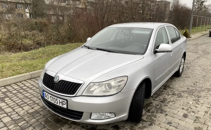 Skoda Octavia A5 в (Берегове) без Водія. Надійний Автомобіль для Особистих Поїздок!
