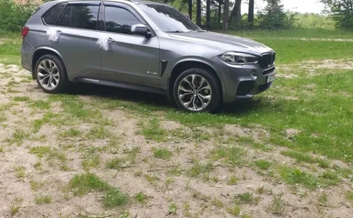 Авто BMW X5 F15