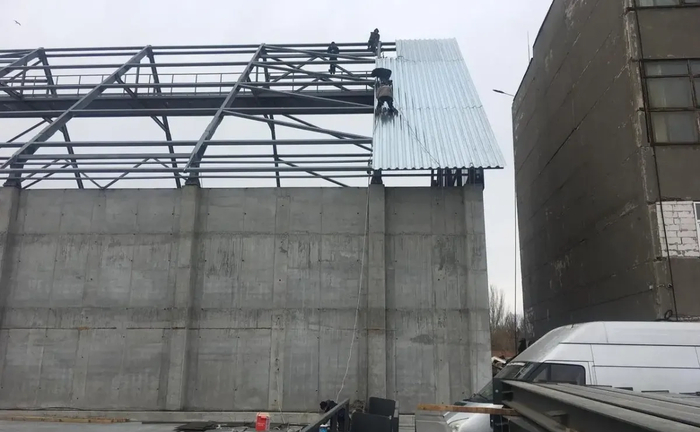 Покрівельні роботи ангари, склади від 300 ₴/кв.м Покрівельні роботи ангари, склади від 300 ₴/кв.м