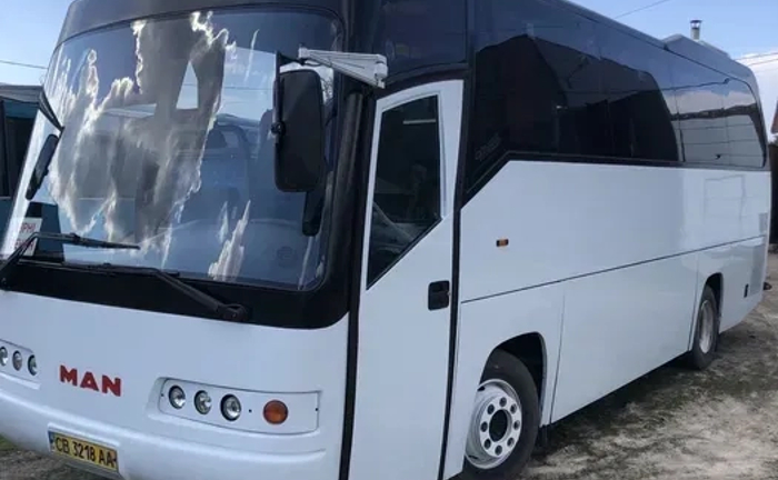 Автобус/ Пасажирські перевезення/ Транспортні послуги Автобус/ Пасажирські перевезення/ Транспортні послуги
