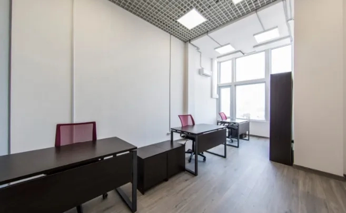 Офісне приміщення 42 м2 на Саксаганського Офісне приміщення 42 м2 на Саксаганського