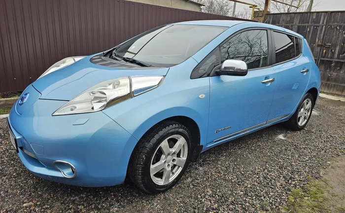 Nissan leaf soh 81% 500 грн в день! Nissan leaf soh 81% 500 грн в день!