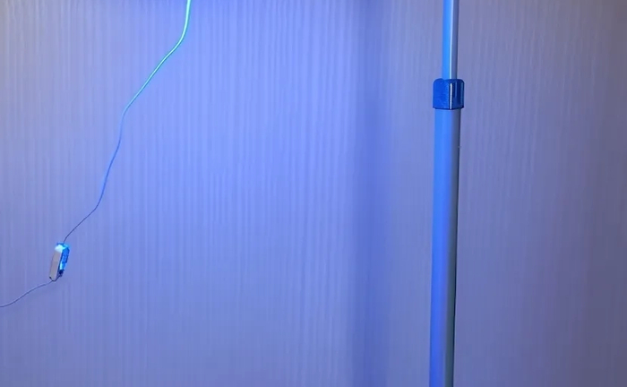 Лампа від жовтухи у немовлят (на штативі)