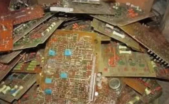 Куплю радіодеталі Куплю радіодеталі