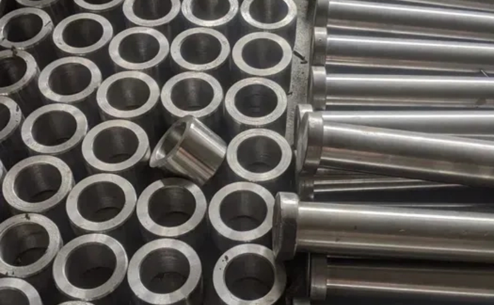 Сучасні технології металообробки: Токарно-фрезерні операції та сертифіковані зварювальні роботи будь-якої складності.