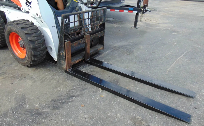 Палетні вила для вашого "Бобкета" Палетні вила для вашого "Бобкета"