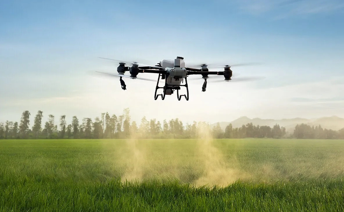 Агродрон DJI Agras Вигідно та швидко Агродрон DJI Agras Вигідно та швидко