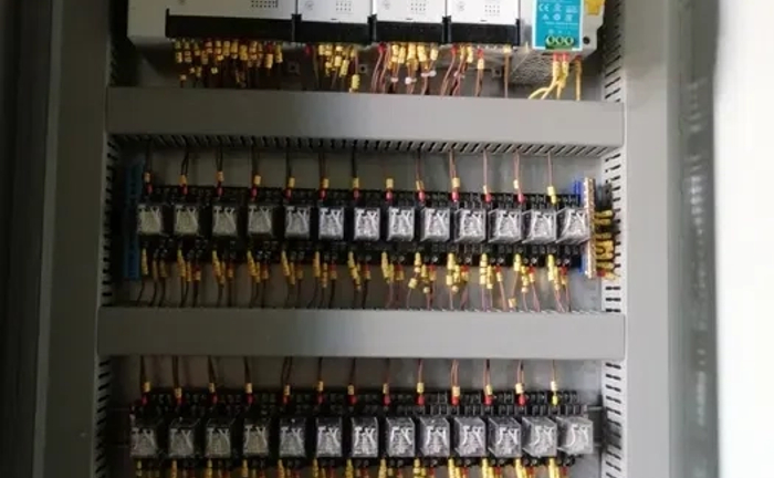 Модернізація застарілої автоматики, складання щитів управління