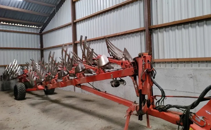 Грунтофрез KUHN MANAGER в хорошому стані Грунтофрез KUHN MANAGER в хорошому стані