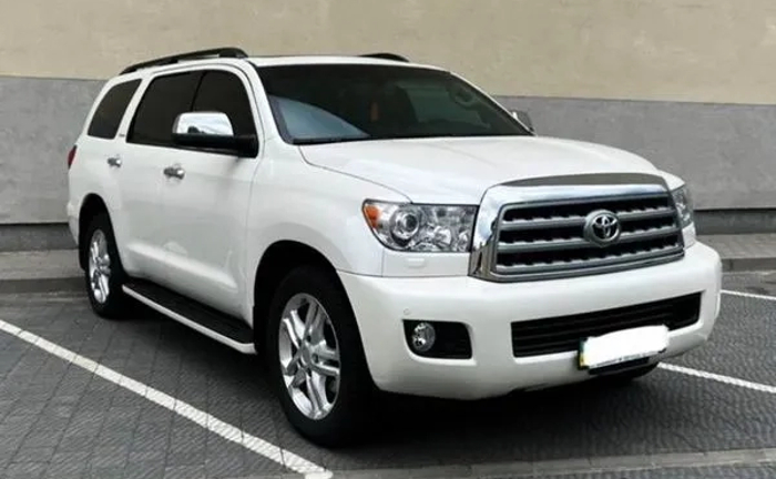 346 Броньований джип без водія Toyota Sequoia біла 346 Броньований джип без водія Toyota Sequoia біла