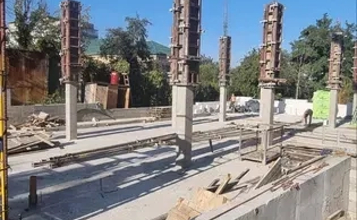 Опалубка вертикальна та горизонтальна Опалубка вертикальна та горизонтальна