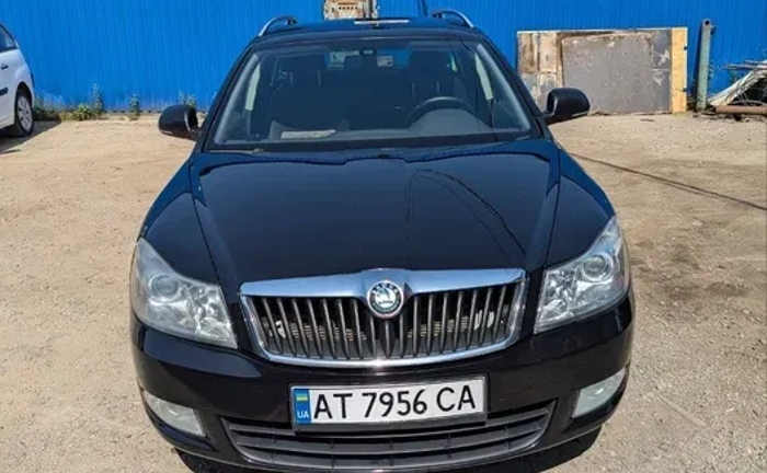 Авто для таксі в Івано-Франківську – вигідно та з комфортом! Авто для таксі в Івано-Франківську – вигідно та з комфортом!