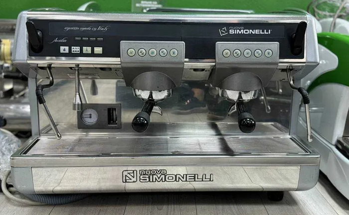 Кавове обладнання від 2000 грн. ,професійні кавомашини та кавомолки для кав'ярень, кафе, ресторанів, офісів та торгових точок.