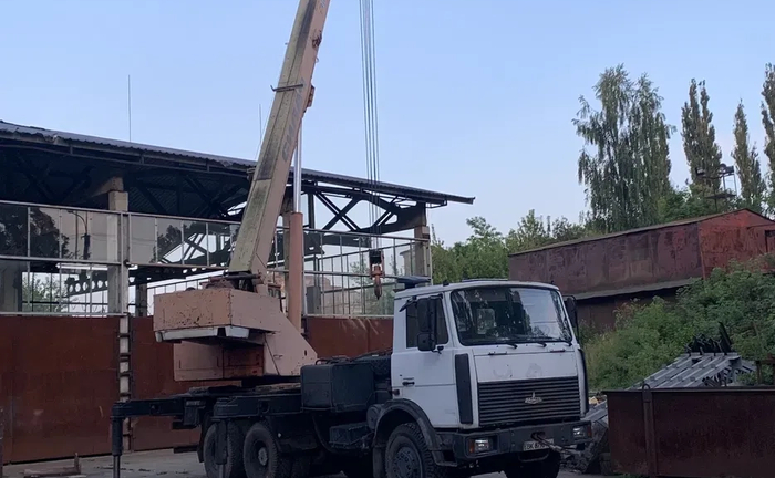 Автокран КТА-25 на базі МАЗ Автокран КТА-25 на базі МАЗ