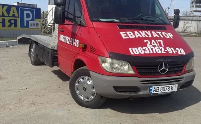 Евакуатор: Оперативна Подача, Перевезення Легкових Авто та Спецтехніки. Доступні Ціни!