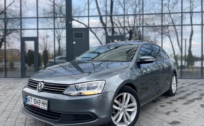Volkswagen Jetta TDi від 19€ за добу Volkswagen Jetta TDi від 19€ за добу