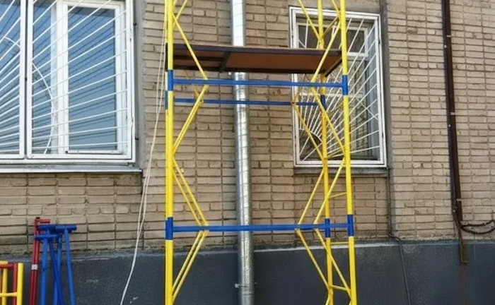 Вишки-тура пересувна збірно-розбірна Вишки-тура пересувна збірно-розбірна