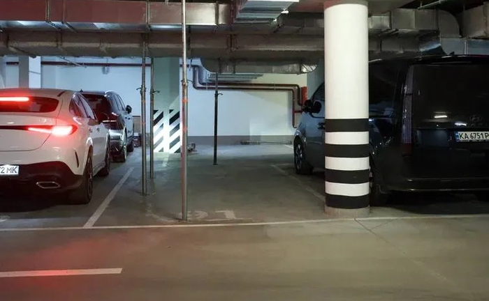 Паркомісце для вашого авто - зручно, безпечно, сучасно