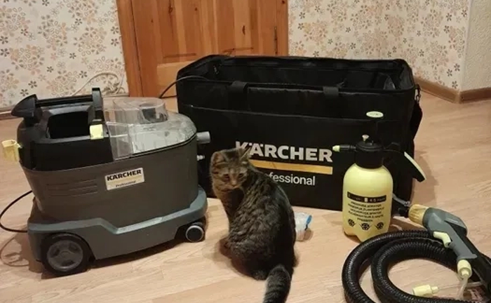 Миючий пилосос Karcher Миючий пилосос Karcher