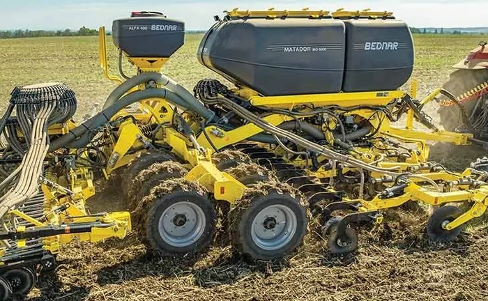 Глибокорозрихлювач Bednar TERRALAND TO 5000HM Глибокорозрихлювач Bednar TERRALAND TO 5000HM