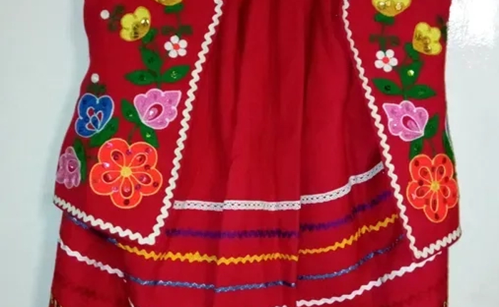 Український етнічний костюм Український етнічний костюм