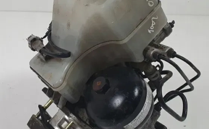 Ремонт MITSUBISHI PAJERO IV насос гальмівної системи ABS 9K20666 Ремонт MITSUBISHI PAJERO IV насос гальмівної системи ABS 9K20666