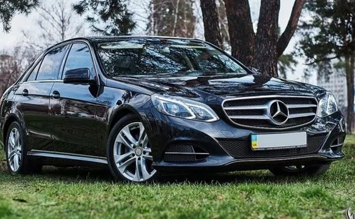 104 Авто на весілля Mercedes W212 E-class 250 NEW замовити