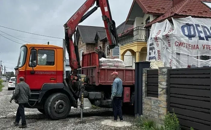 Послуги маніпулятора, перевезення Послуги маніпулятора, перевезення