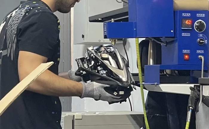 Ремонт фар авто - заміна скла, корпусу, полірування Ремонт фар авто - заміна скла, корпусу, полірування