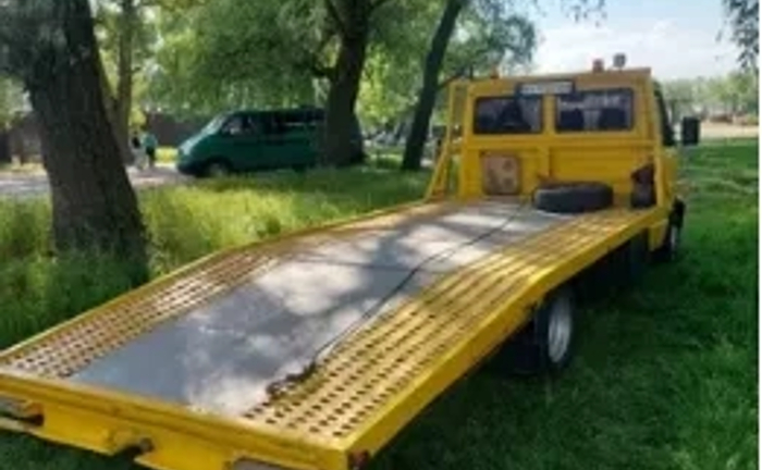 Послуги евакуатора. Евакуатор. Тех.допомога. Вантажні перевезення.
