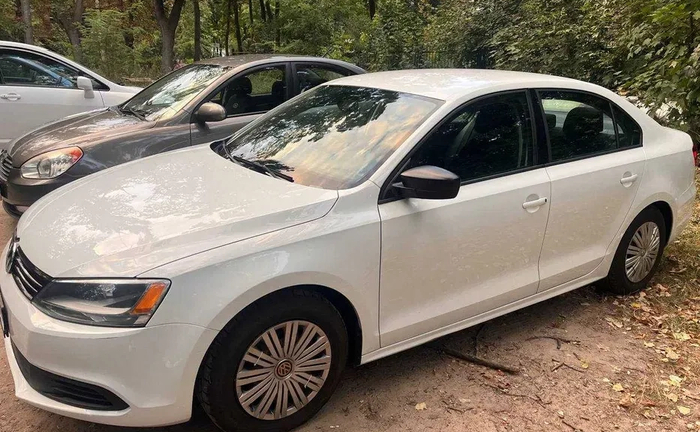 Авто під таксі Volkswagen Jetta 2.0 Автомат Авто під таксі Volkswagen Jetta 2.0 Автомат