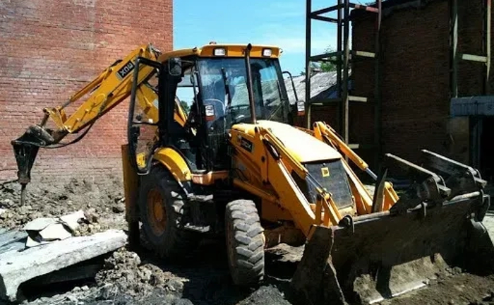 Гідромолот потужний, на базі JCB 3 CX Гідромолот потужний, на базі JCB 3 CX
