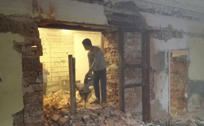 Демонтажні роботи, швидко та якісно, цегляна кладка, укладання газобетону. Демонтажні роботи, швидко та якісно, цегляна кладка, укладання газобетону.