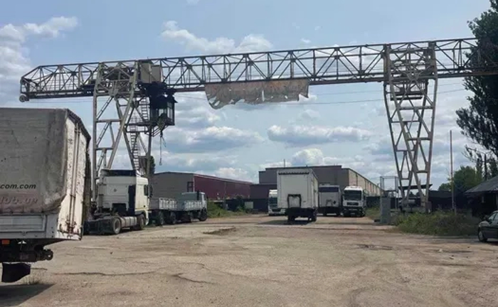 Підкранова Площа 2000 м. кв. з Офісом 20 м. кв. Вигідна Пропозиція для Вашого Бізнесу! Підкранова Площа 2000 м. кв. з Офісом 20 м. кв. Вигідна Пропозиція для Вашого Бізнесу!