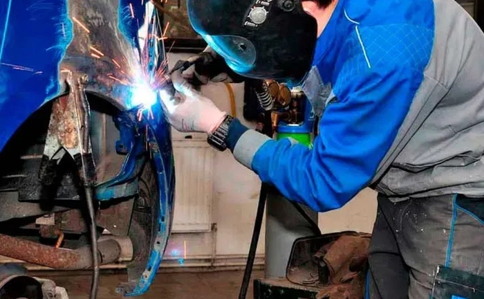 Зварювальні роботи, зварювання арок, заміна порогів днища